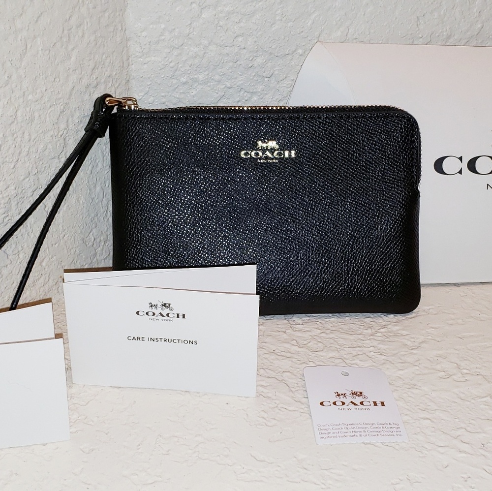 Coach Crossgrain Leather Corner Zip Wristlet
